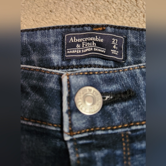 ABERCROMBIE & FITCH women's jeans SIZE 27 SHORT 4S - Picture 3 of 3